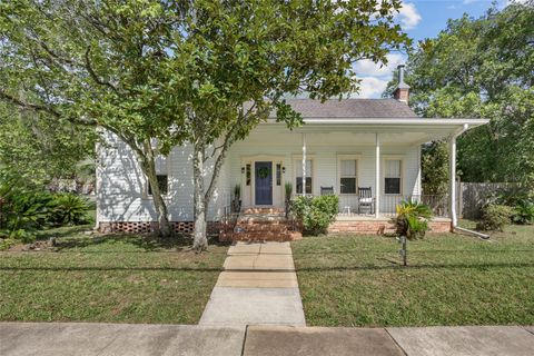 Photo of 18406 High Springs Main Street, High Springs, FL 32643 (MLS # GC535296)