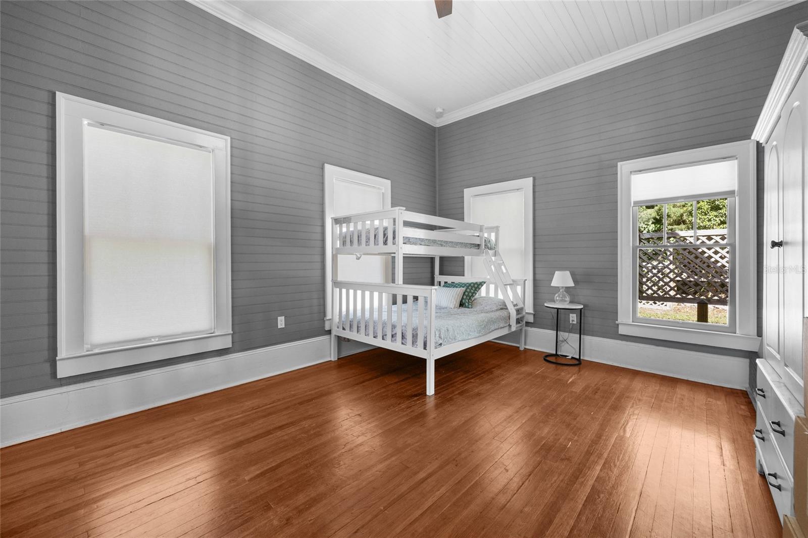 S C MOORE ADD MRS S C MOORE ESTATE - Residential