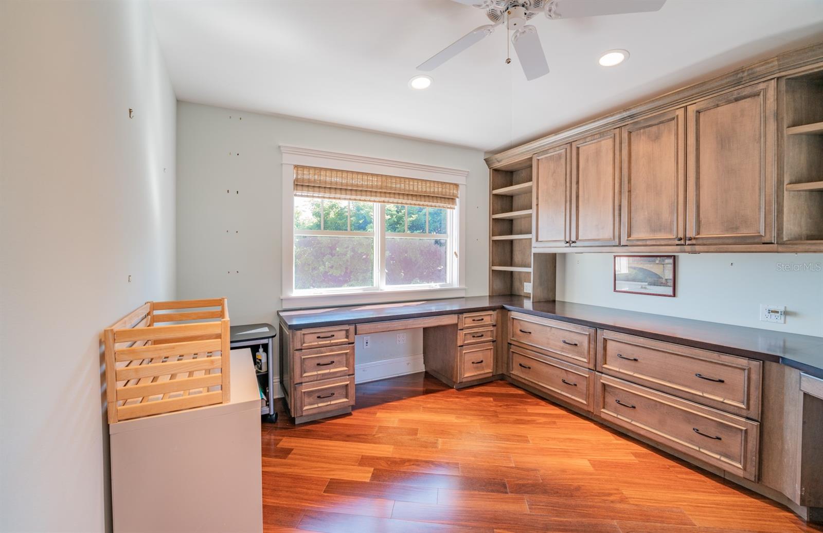 WELLS TERRACE - Residential