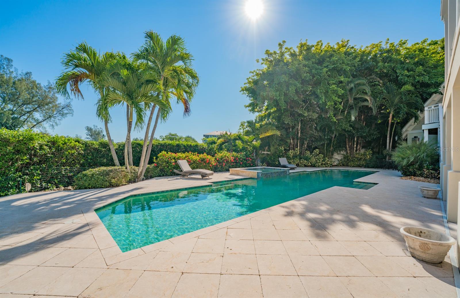 WELLS TERRACE - Residential