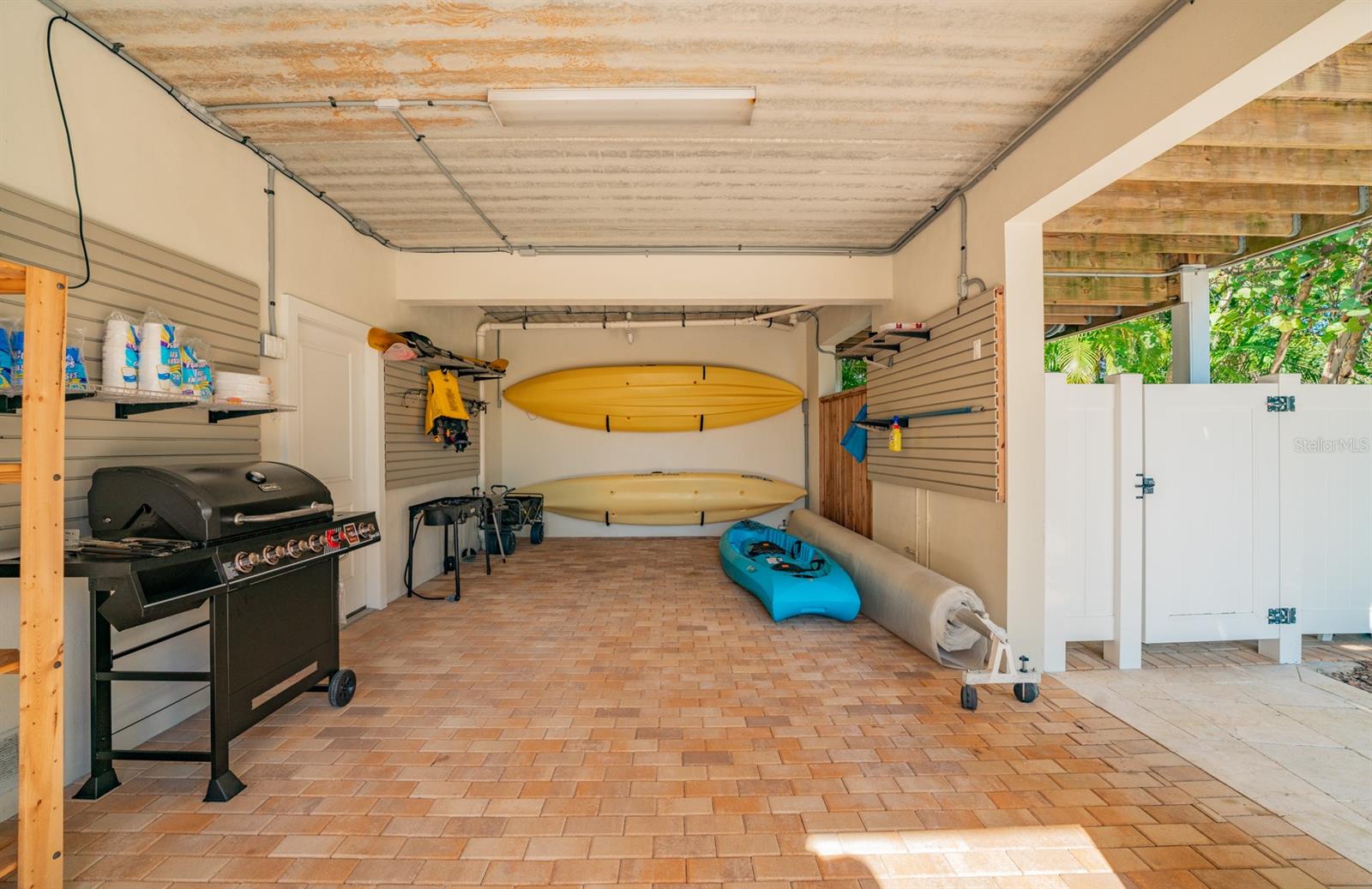 WELLS TERRACE - Residential