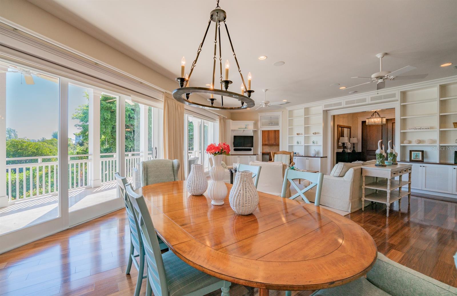 WELLS TERRACE - Residential