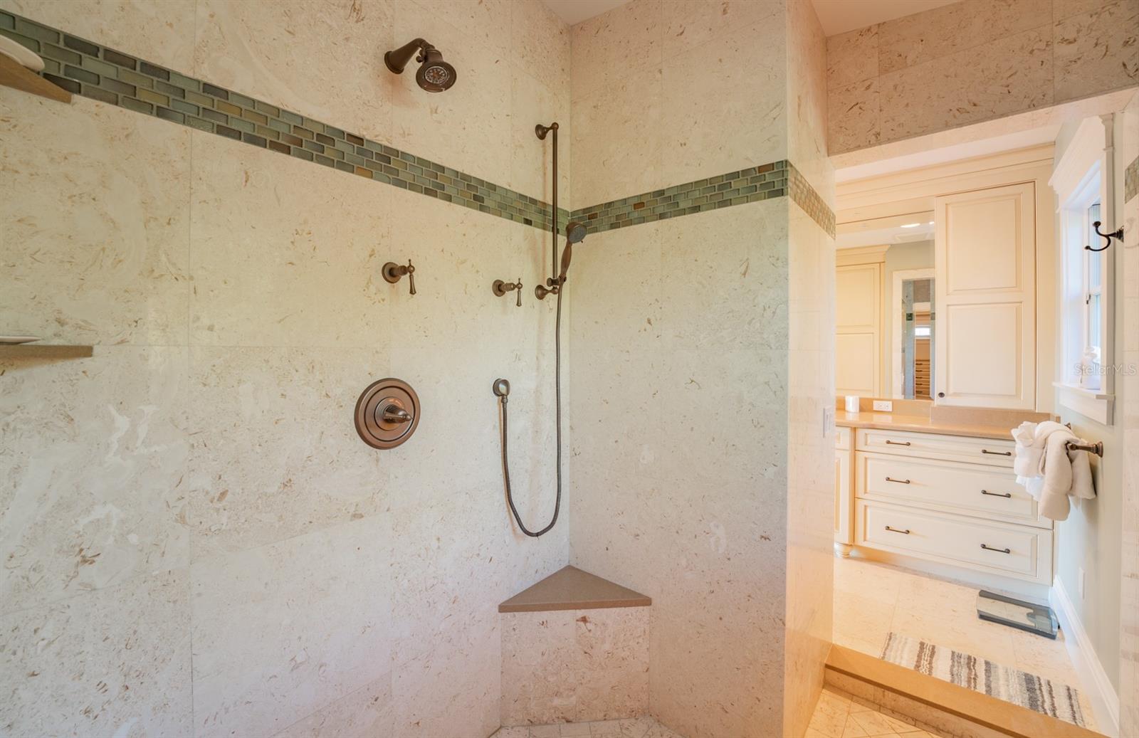 WELLS TERRACE - Residential