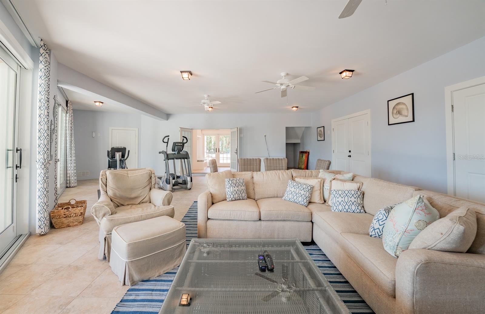 WELLS TERRACE - Residential