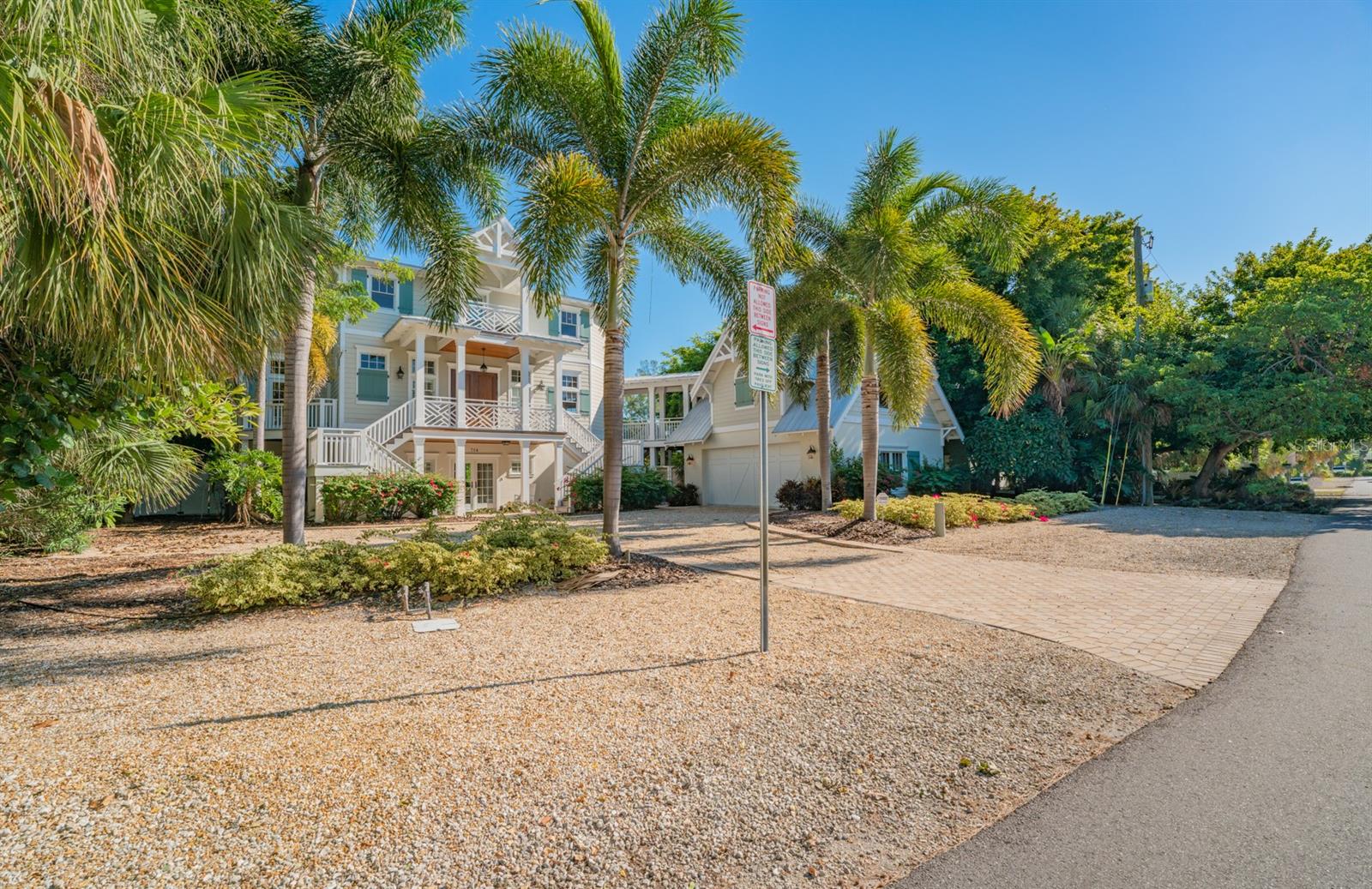 WELLS TERRACE - Residential