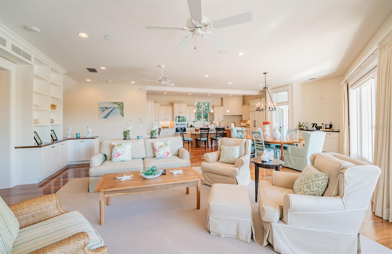 WELLS TERRACE - Residential