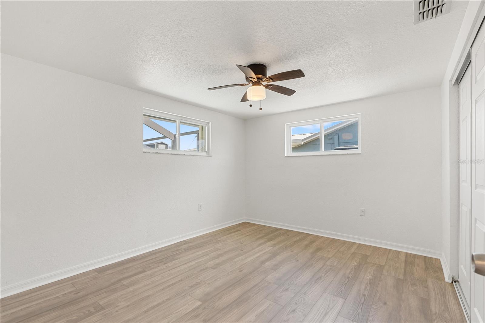 HUDSON BEACH ESTATES - Residential