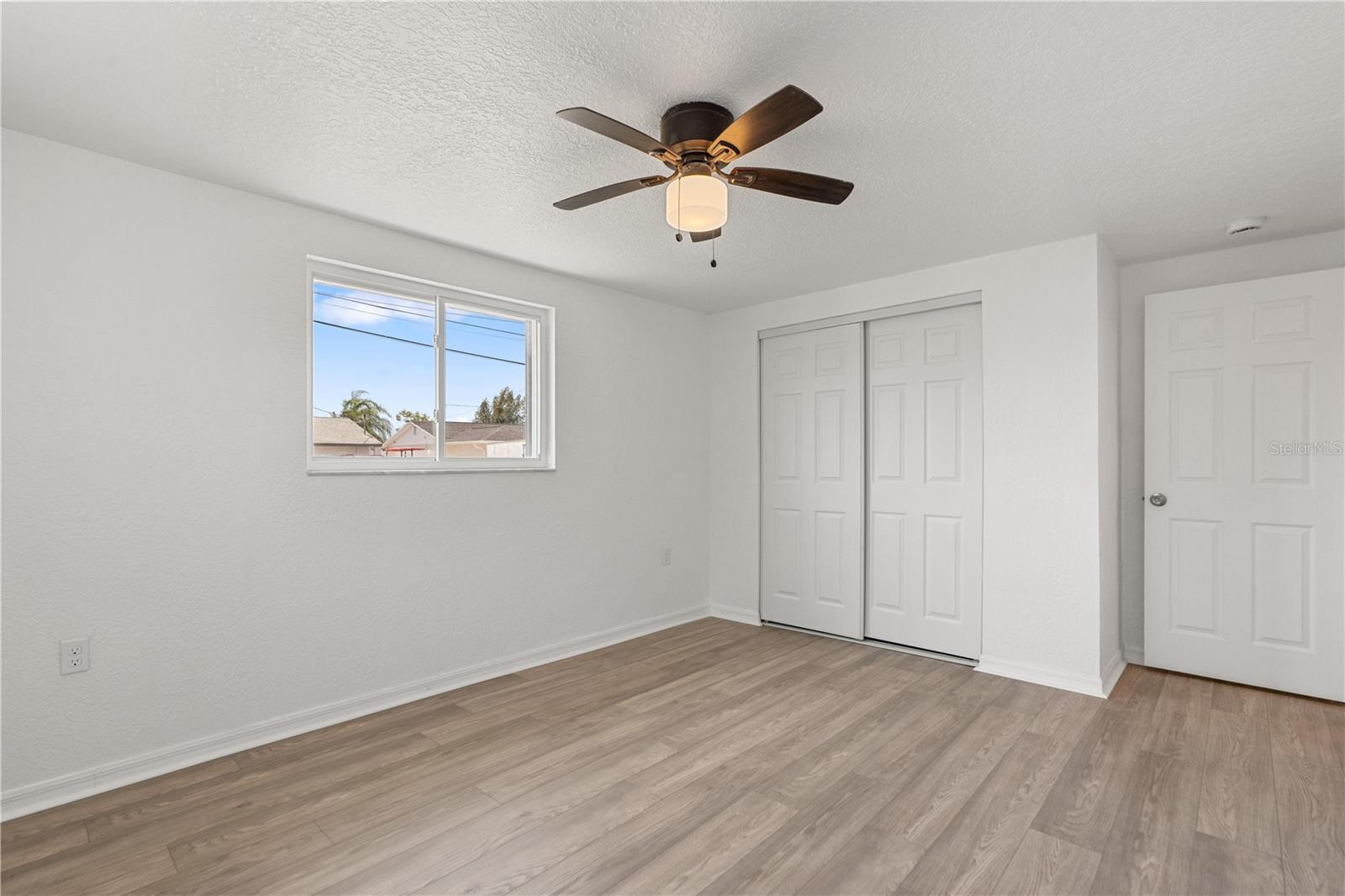 HUDSON BEACH ESTATES - Residential