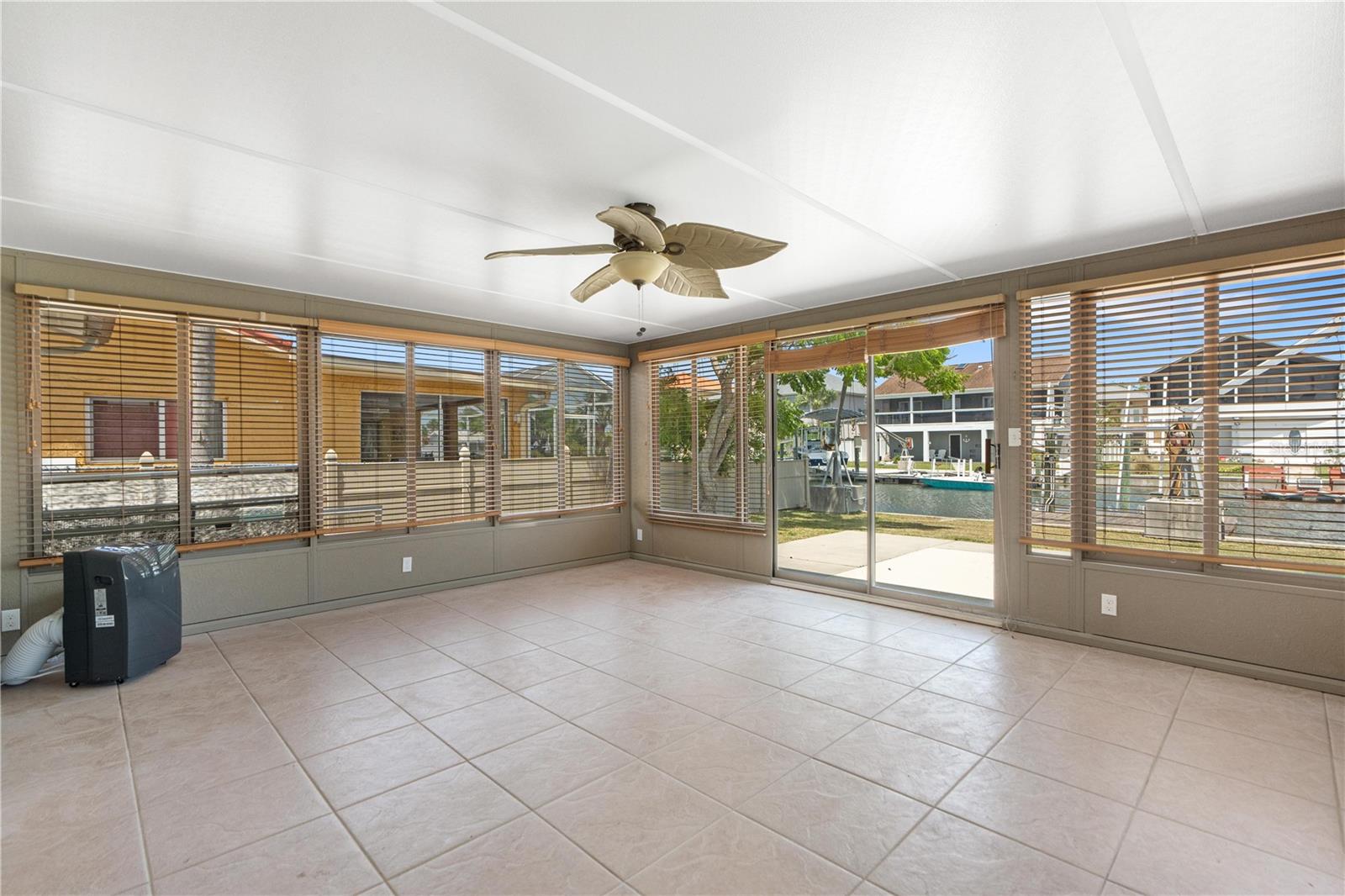 HUDSON BEACH ESTATES - Residential