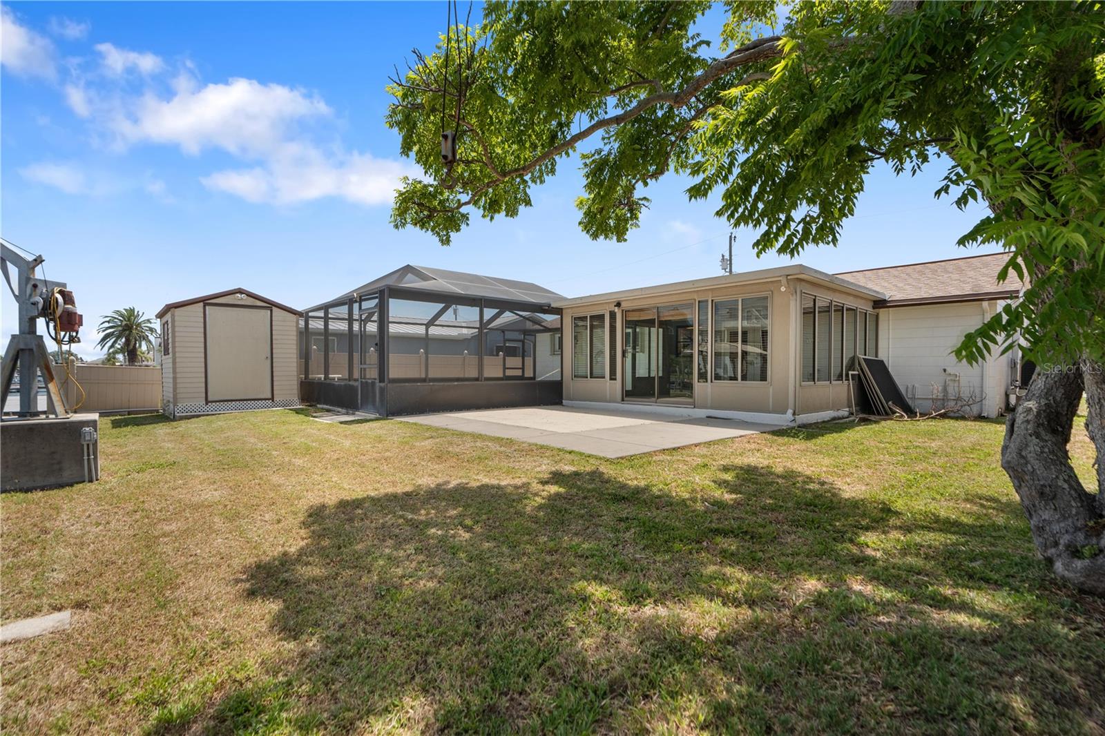 HUDSON BEACH ESTATES - Residential