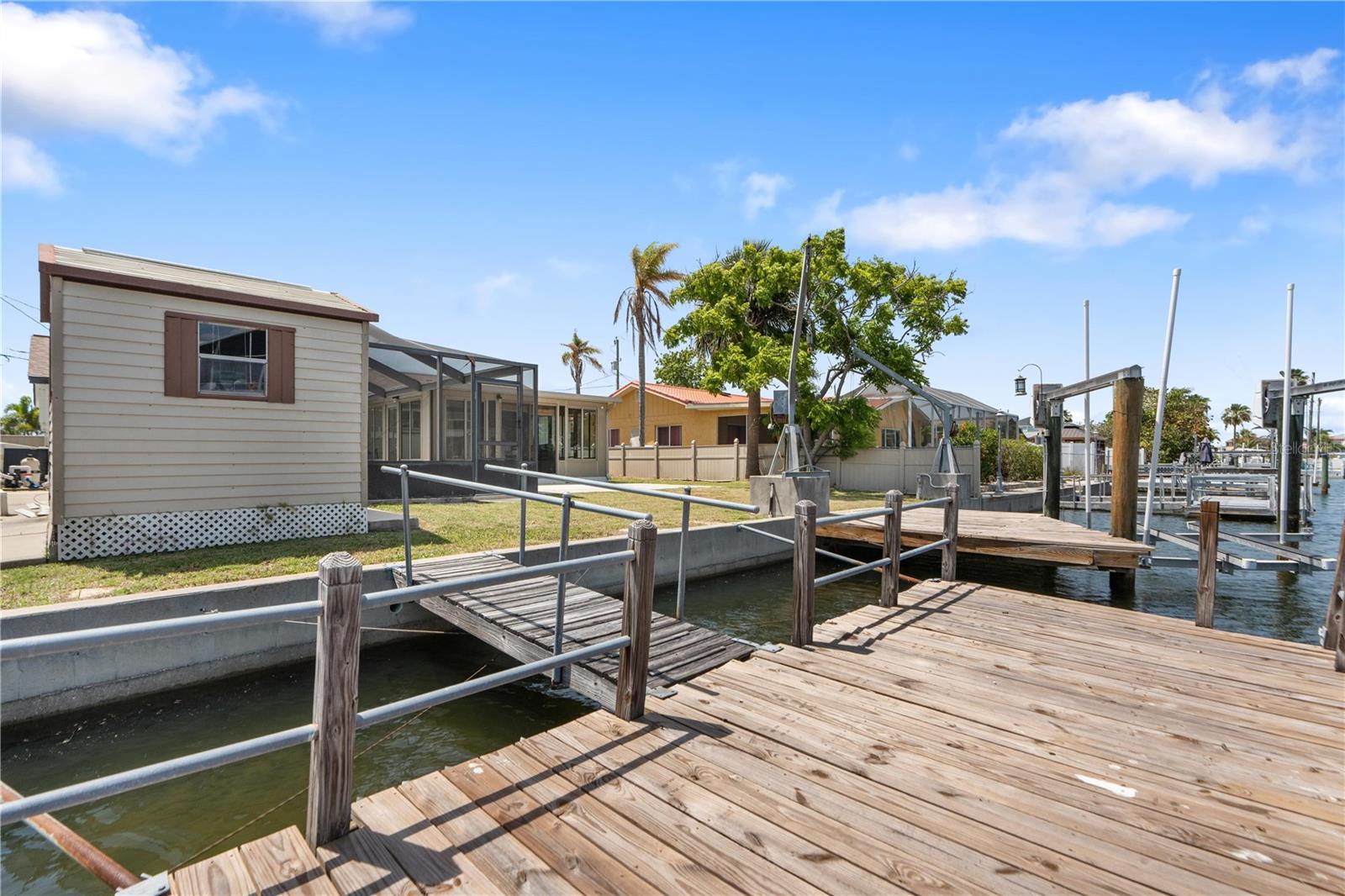 HUDSON BEACH ESTATES - Residential