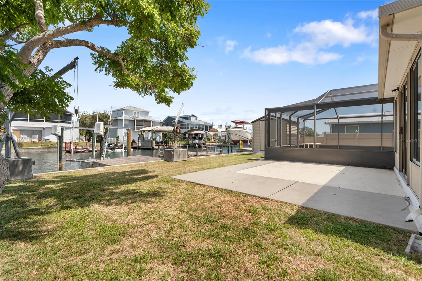 HUDSON BEACH ESTATES - Residential