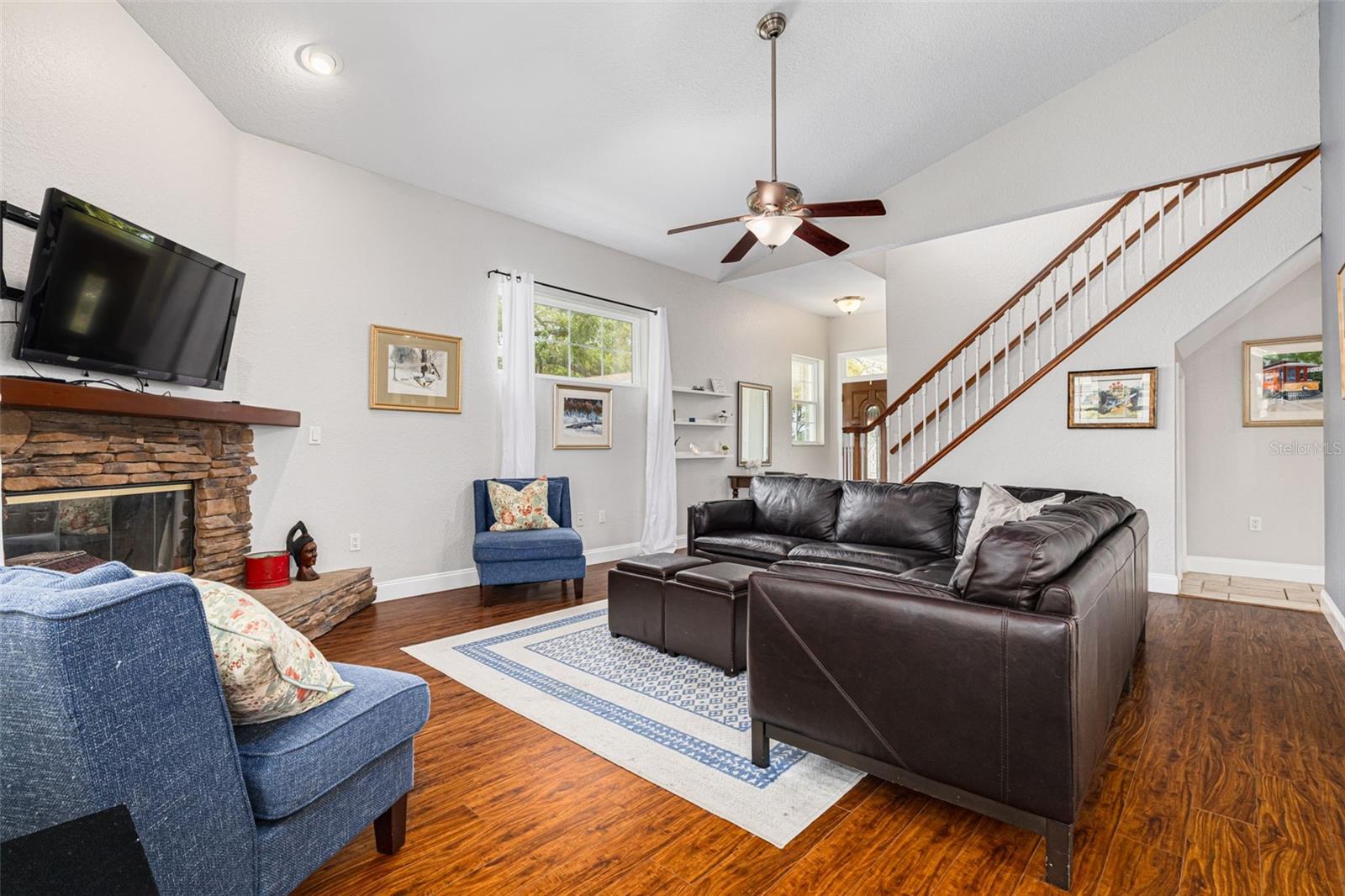 ORANGE HEIGHTS - Residential