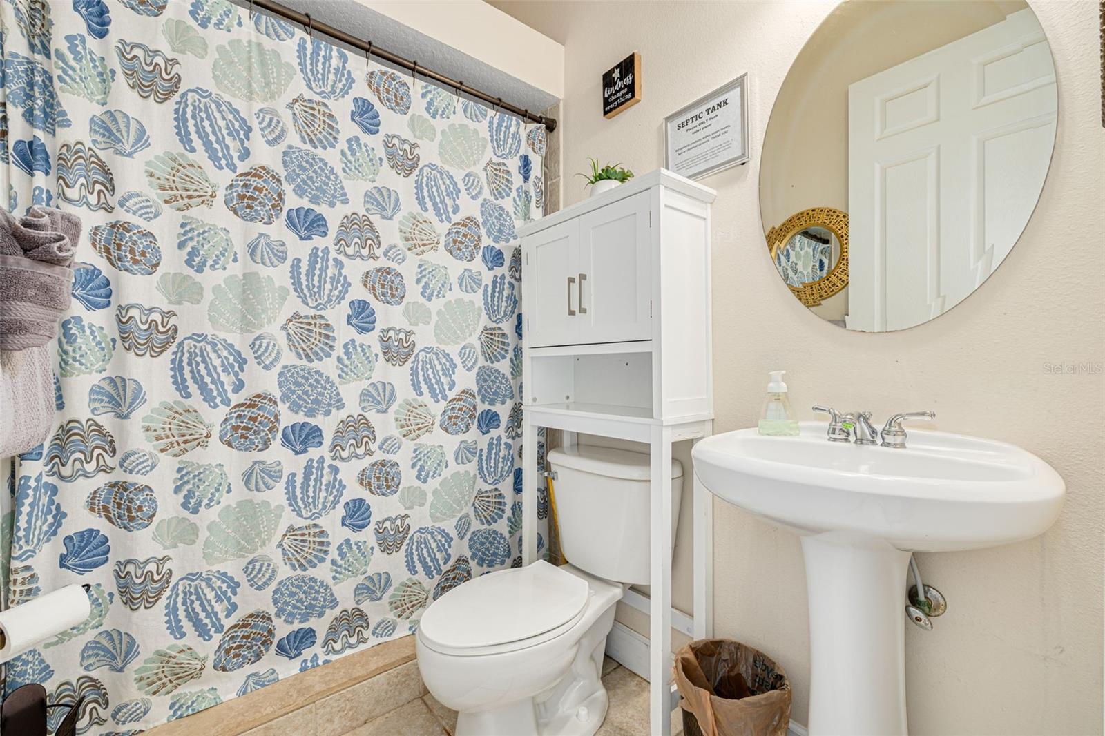 ORANGE HEIGHTS - Residential