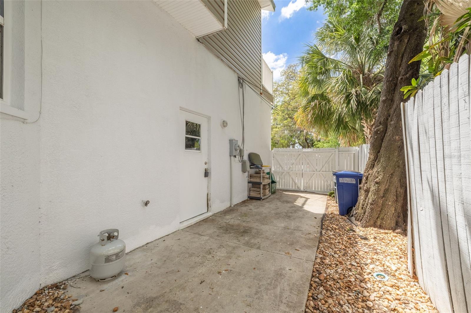 ORANGE HEIGHTS - Residential