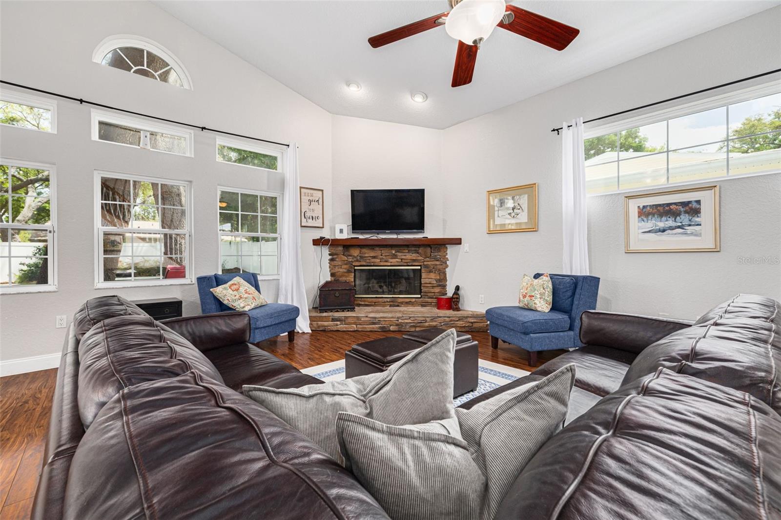 ORANGE HEIGHTS - Residential