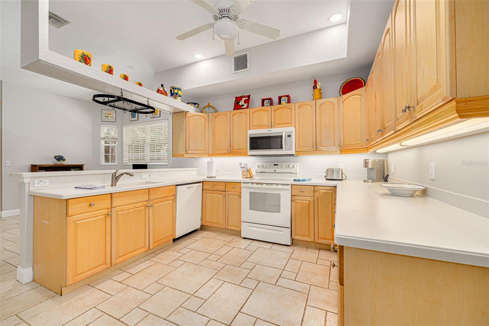 ORANGE HEIGHTS - Residential