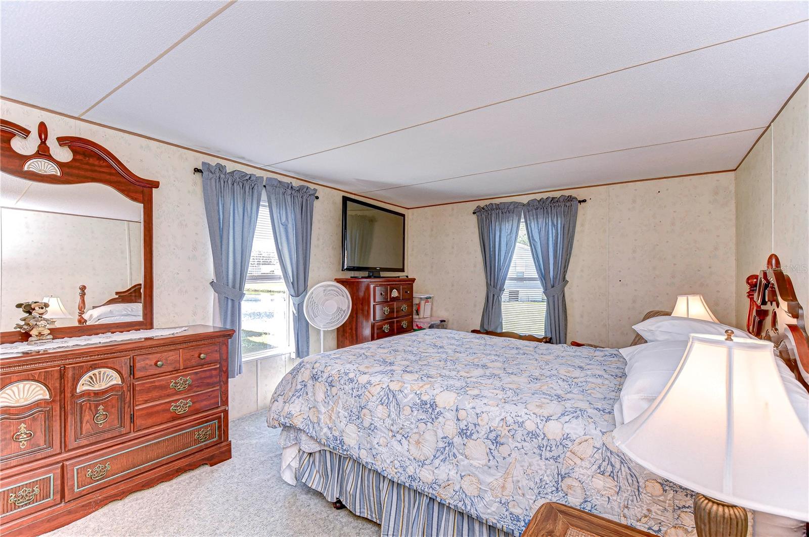 TIMBER LAKE ESTATES - Residential