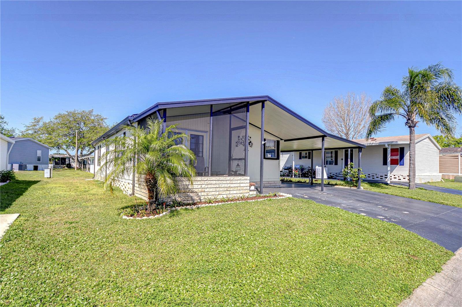 TIMBER LAKE ESTATES - Residential