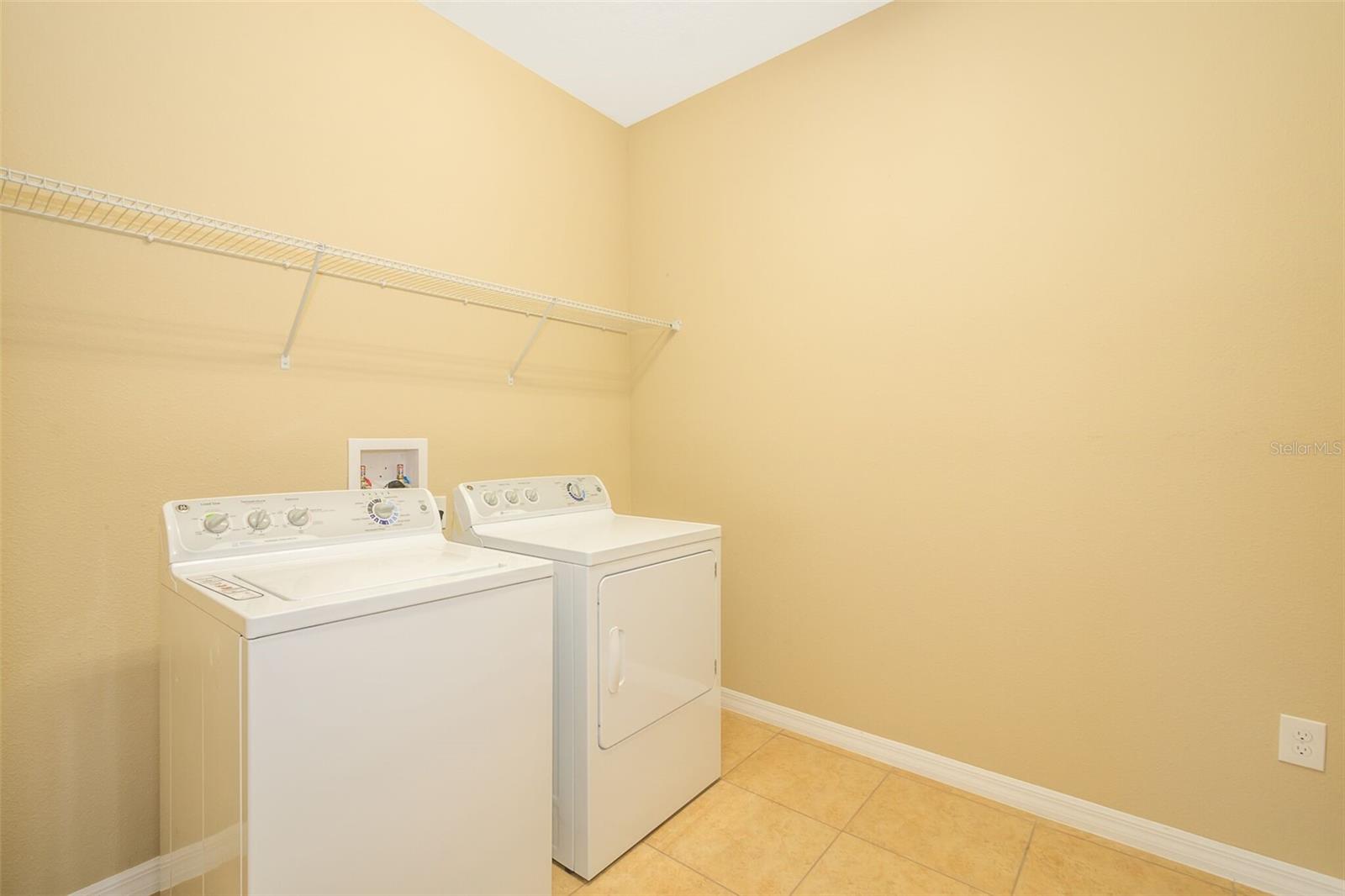 WINDERMERE TERRACE - Residential Lease