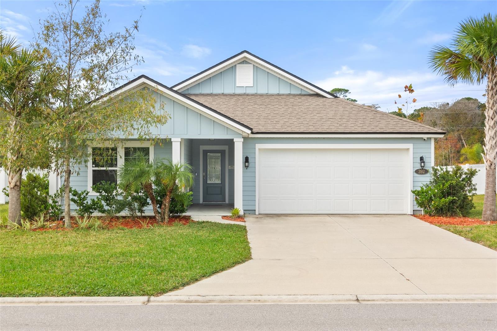 392 S HAMILTON SPRINGS ROAD