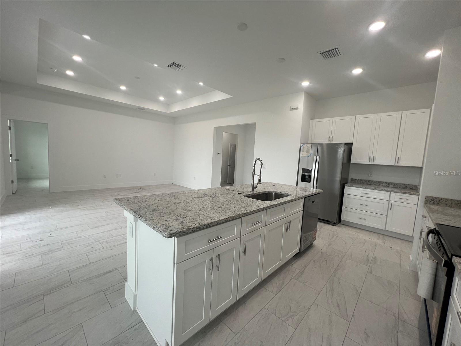 ROTONDA SANDS - Residential Lease