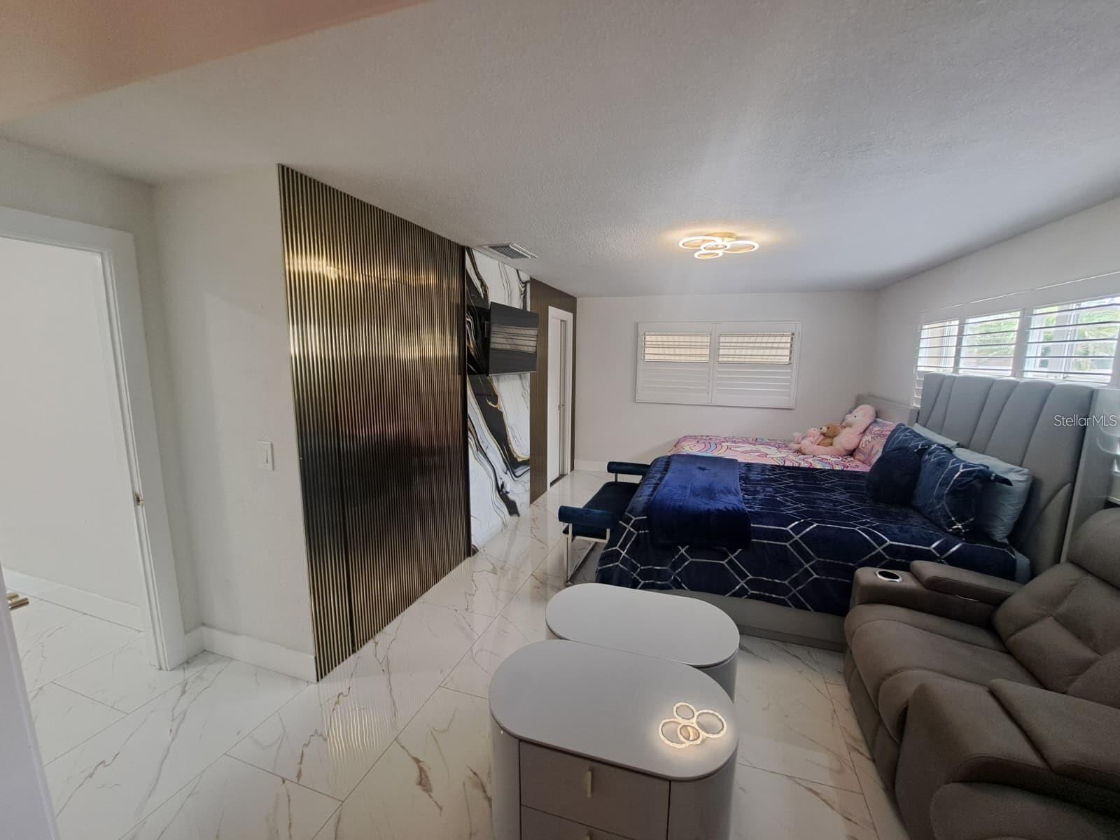 LAKE PASADENA DEV - Residential