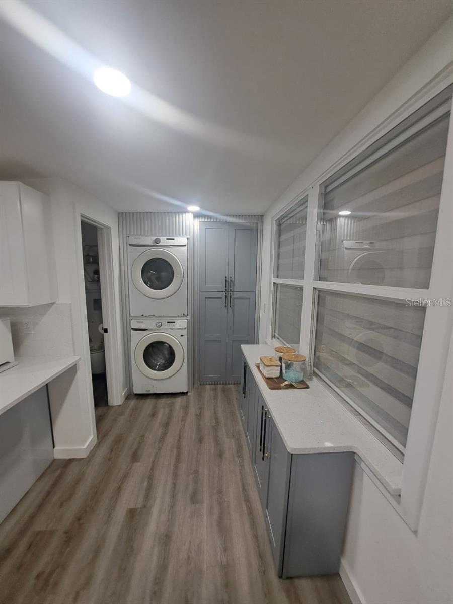 LAKE PASADENA DEV - Residential