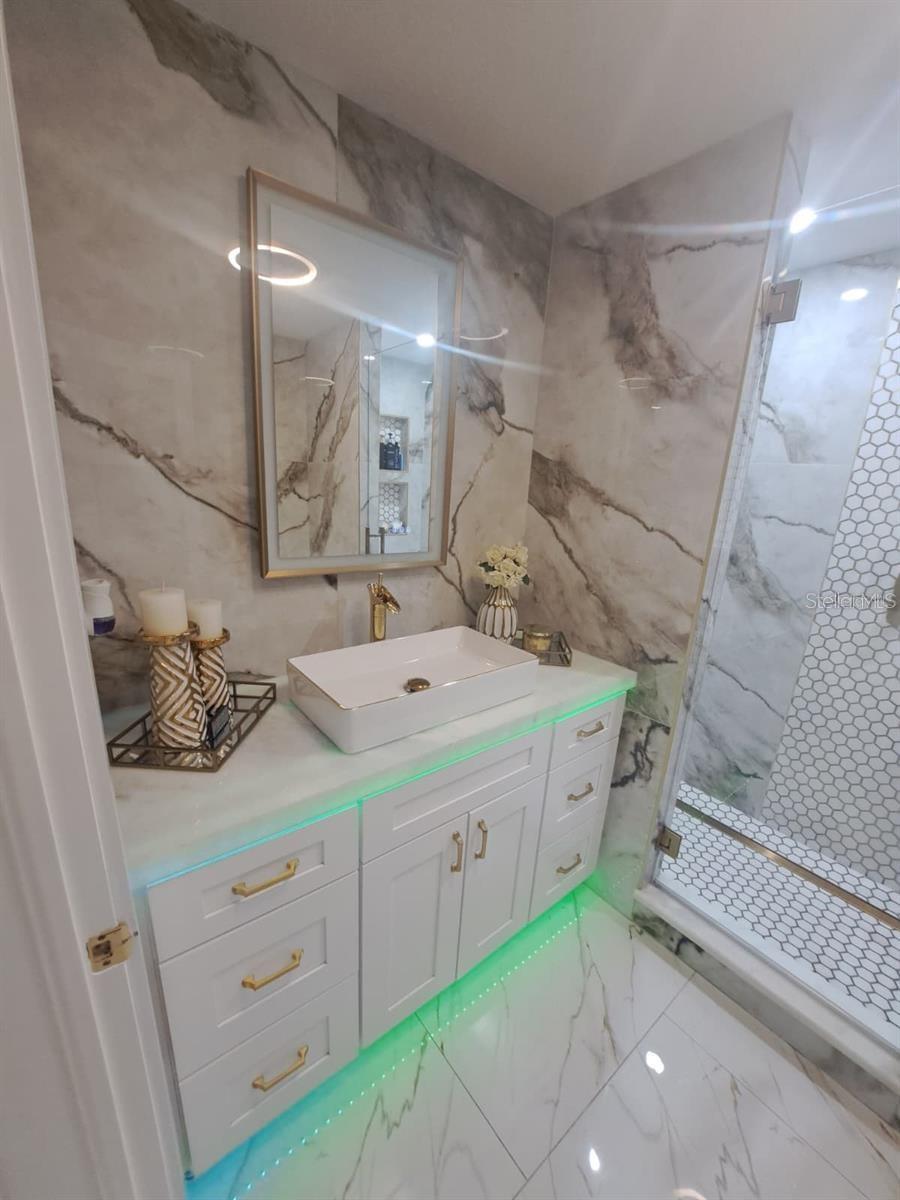 LAKE PASADENA DEV - Residential