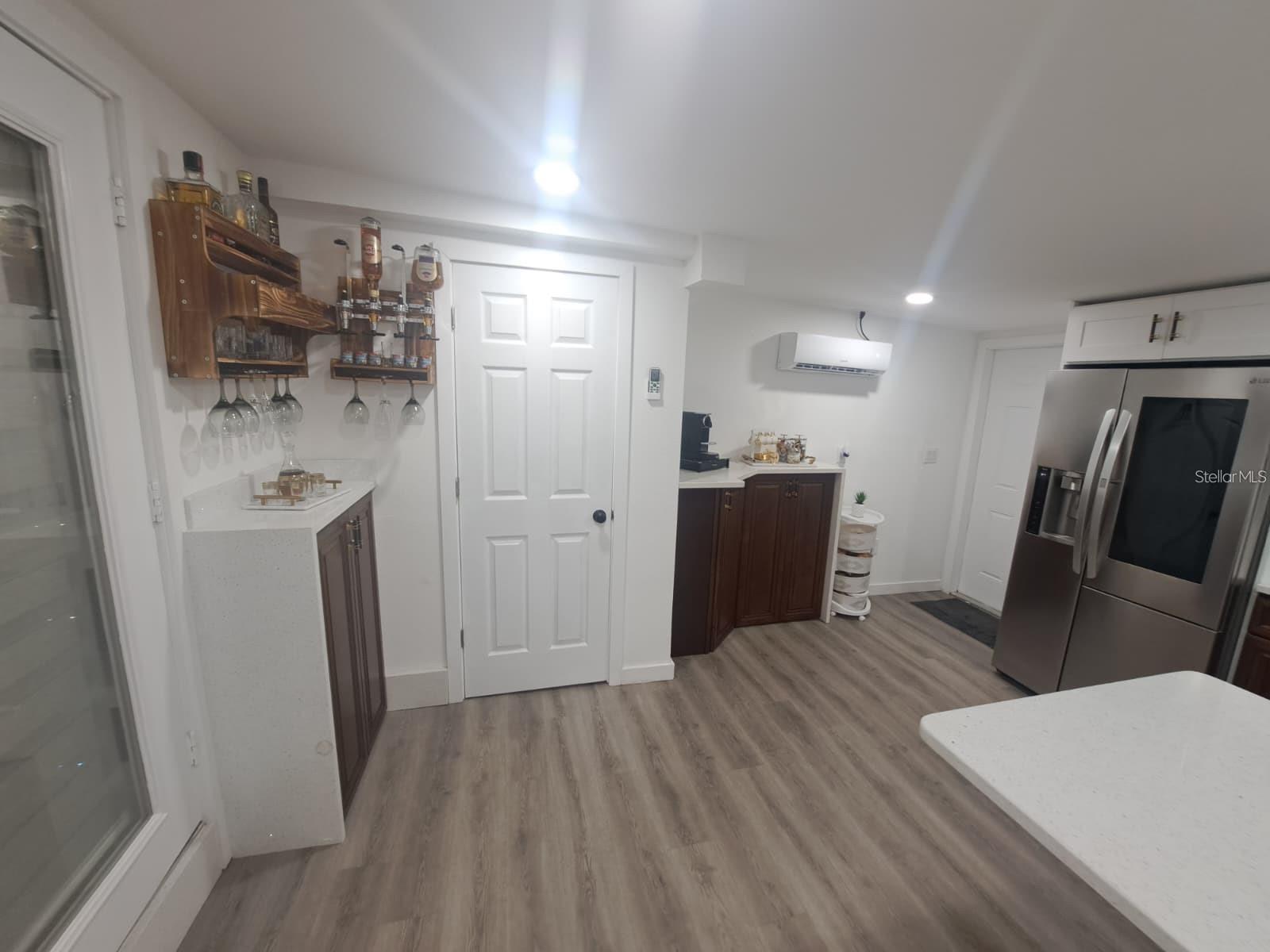 LAKE PASADENA DEV - Residential