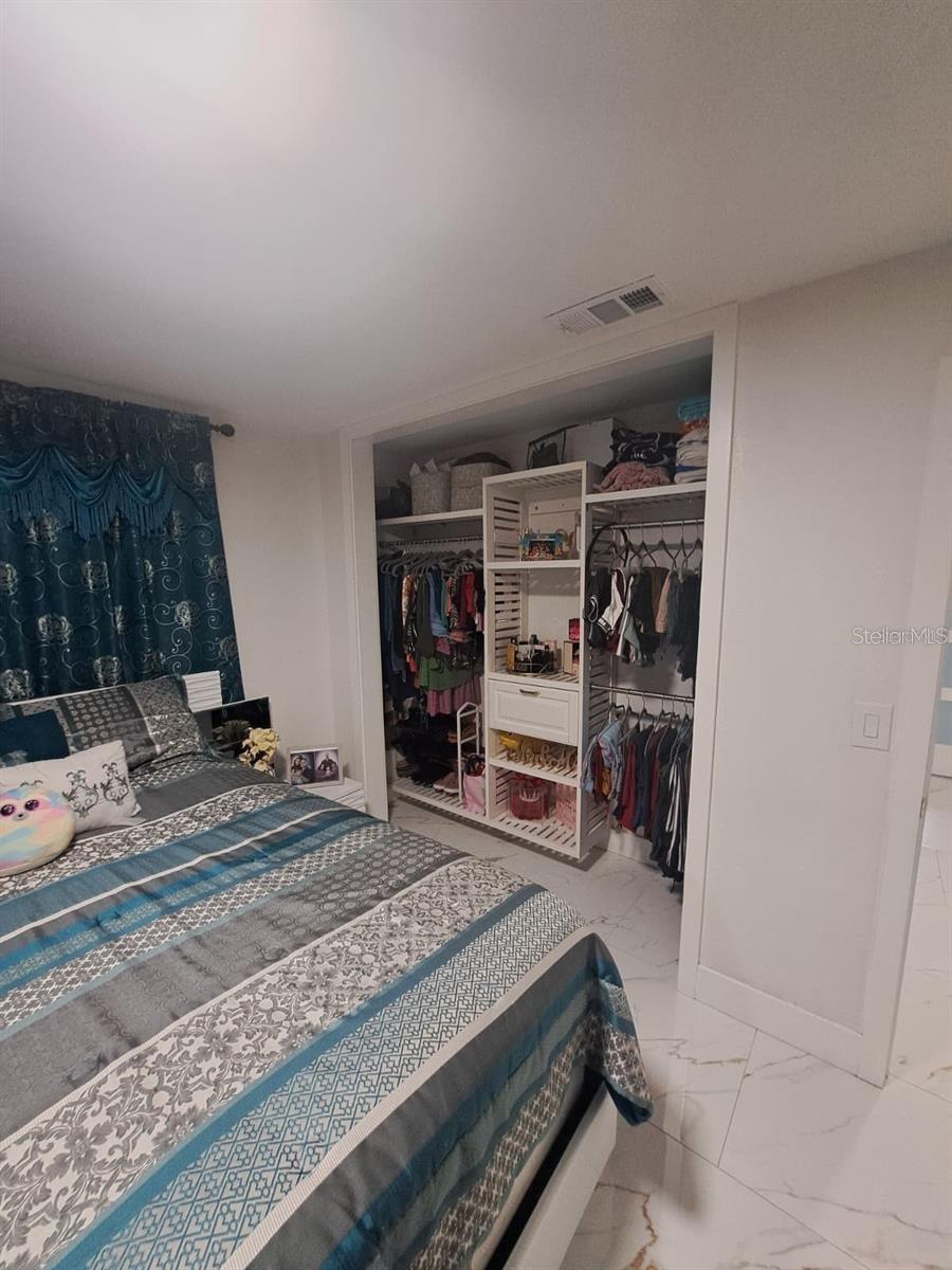 LAKE PASADENA DEV - Residential