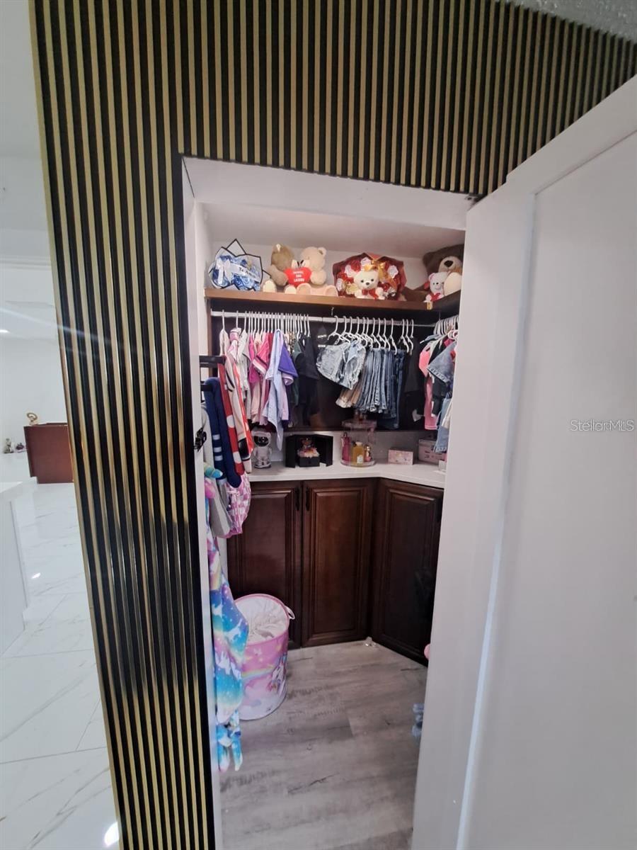 LAKE PASADENA DEV - Residential