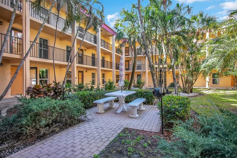 BOCA SHORES CONDO - Residential