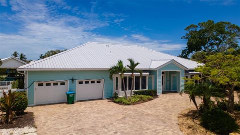 Photo of 502 72nd Street, Holmes Beach, FL 34217 (MLS # L4954589)