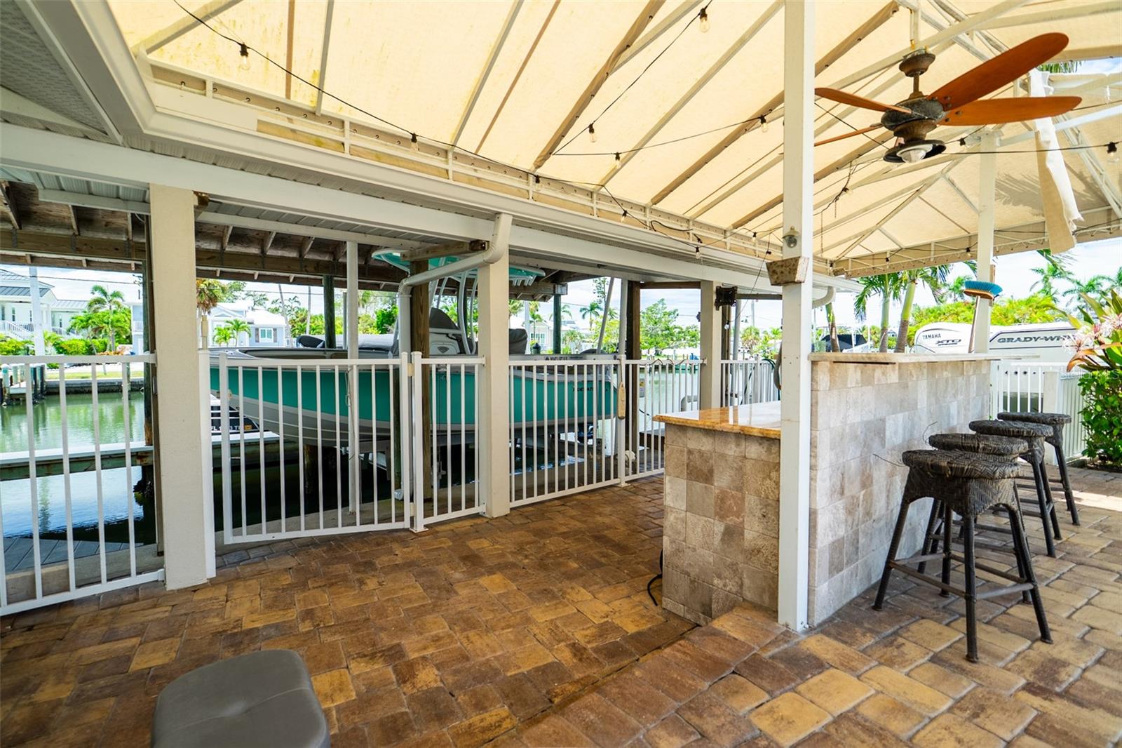 BAY PALMS ADD - Residential