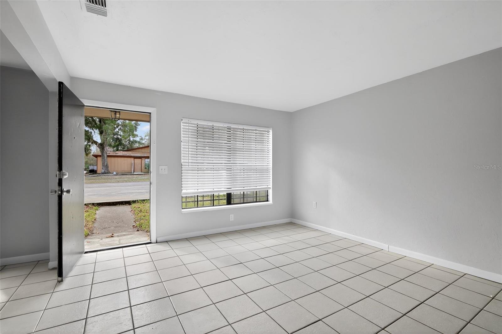 PHOENIX SUB NAPIER GRT - Residential Income