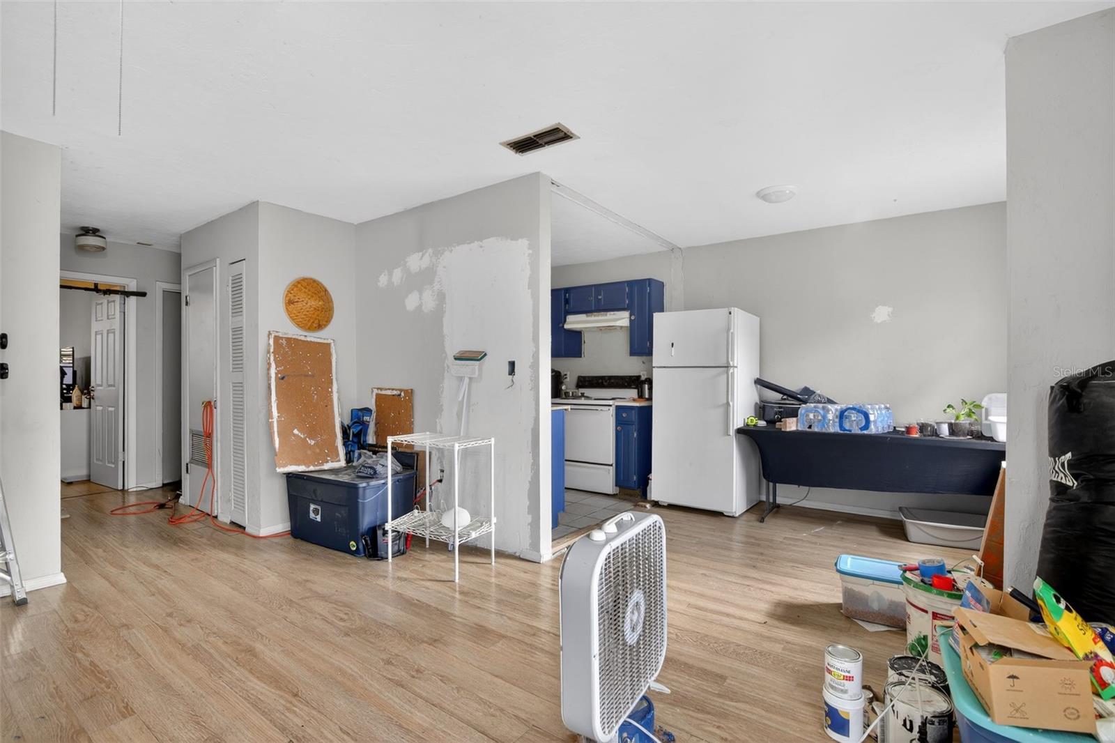 PHOENIX SUB NAPIER GRT - Residential Income