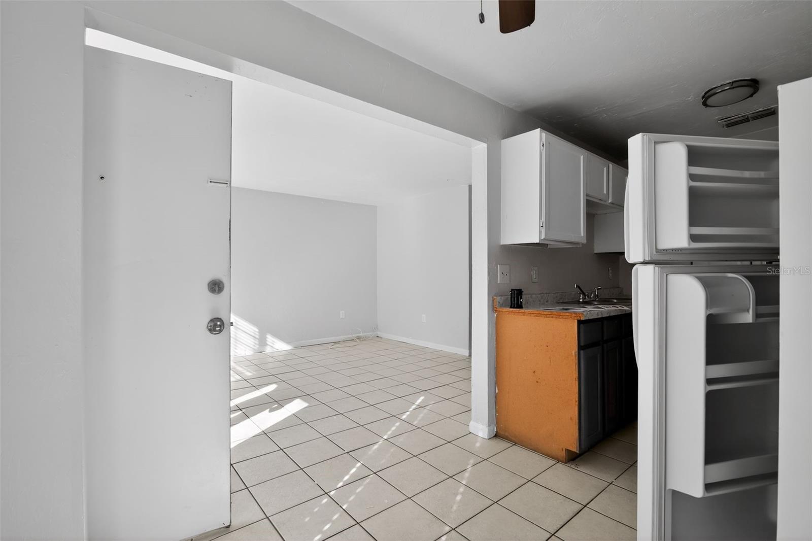 PHOENIX SUB NAPIER GRT - Residential Income