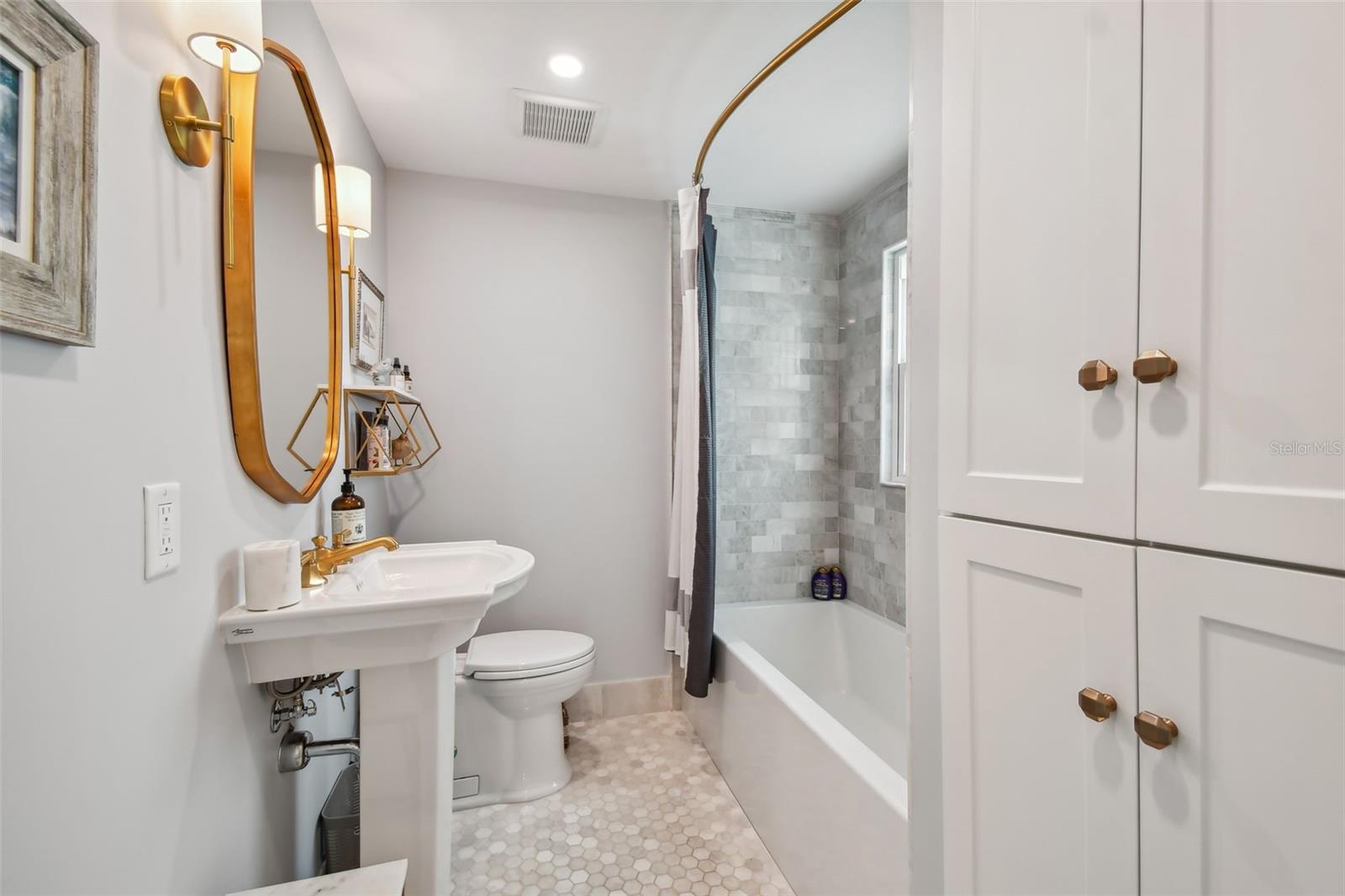 BAYVIEW ADD - Residential