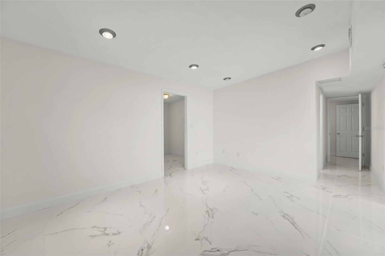 WHISPERING PINES ESTATES FIRST ADD - Residential