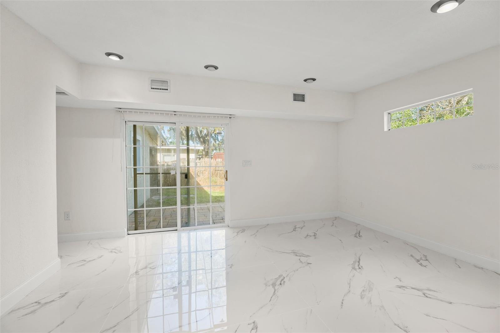 WHISPERING PINES ESTATES FIRST ADD - Residential