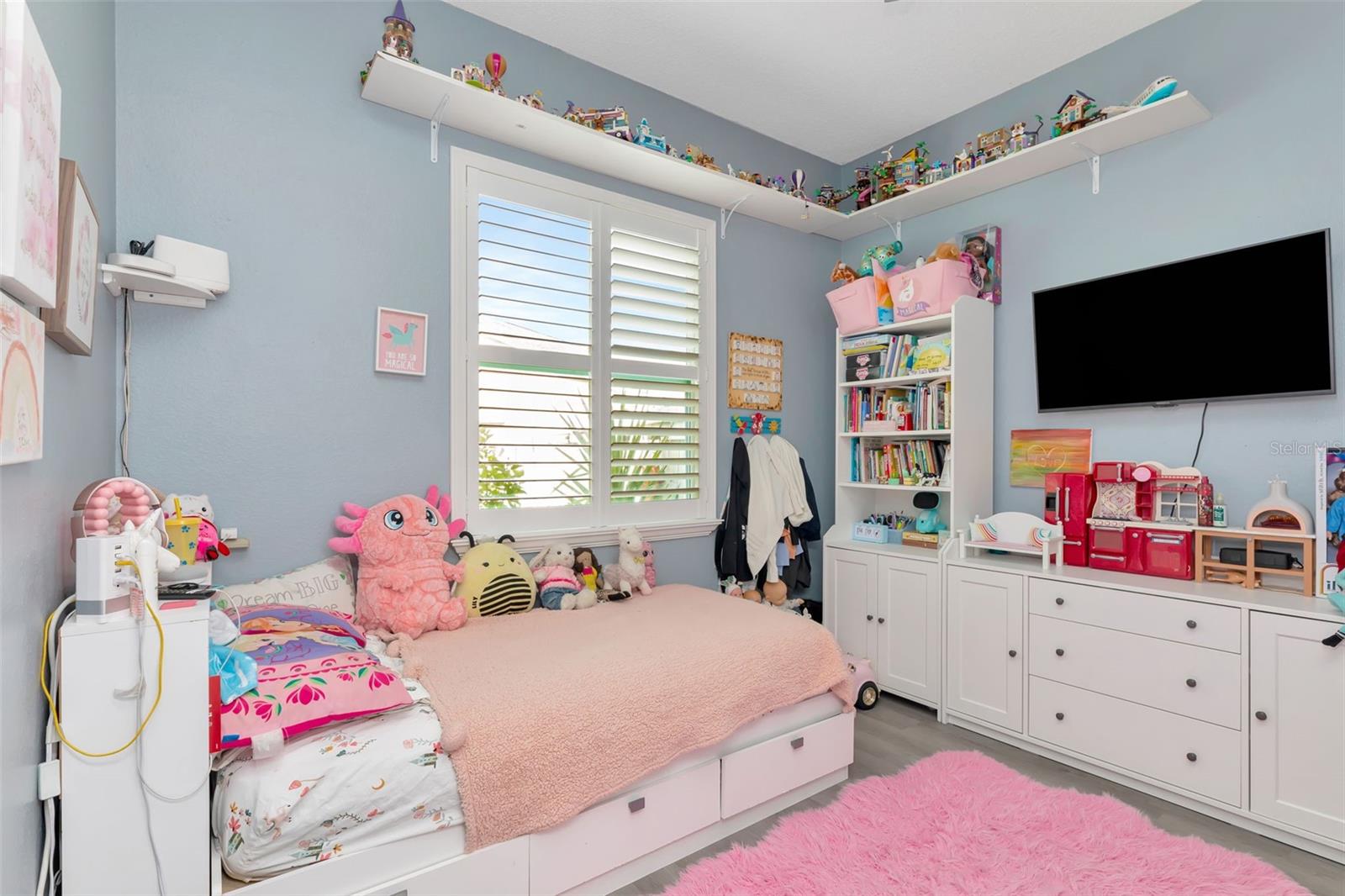 FAIRWAY OAKS - Residential