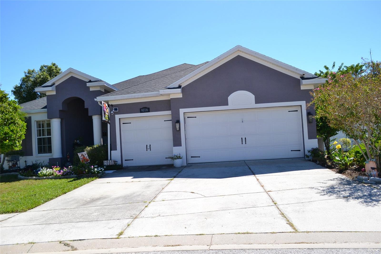 FAIRWAY OAKS - Residential