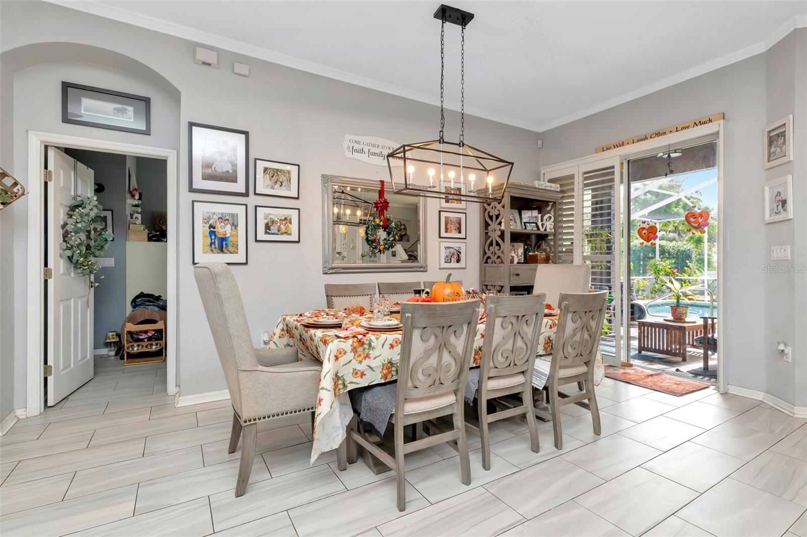 FAIRWAY OAKS - Residential