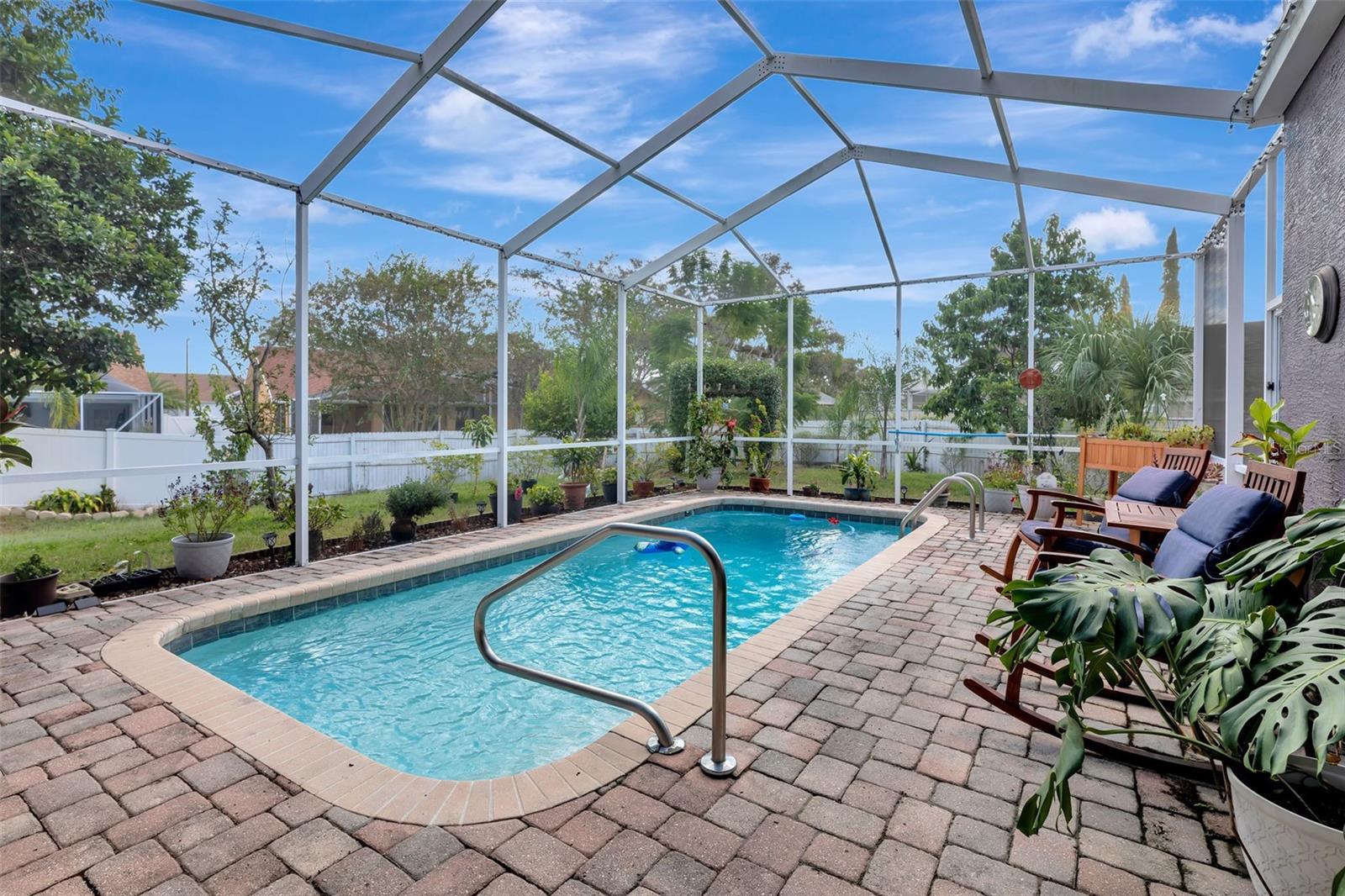 FAIRWAY OAKS - Residential