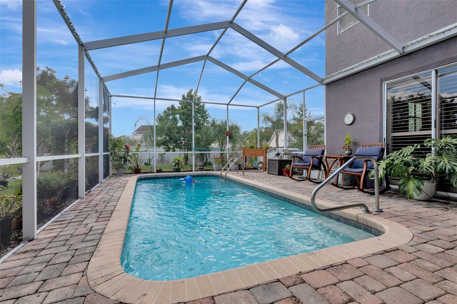 FAIRWAY OAKS - Residential