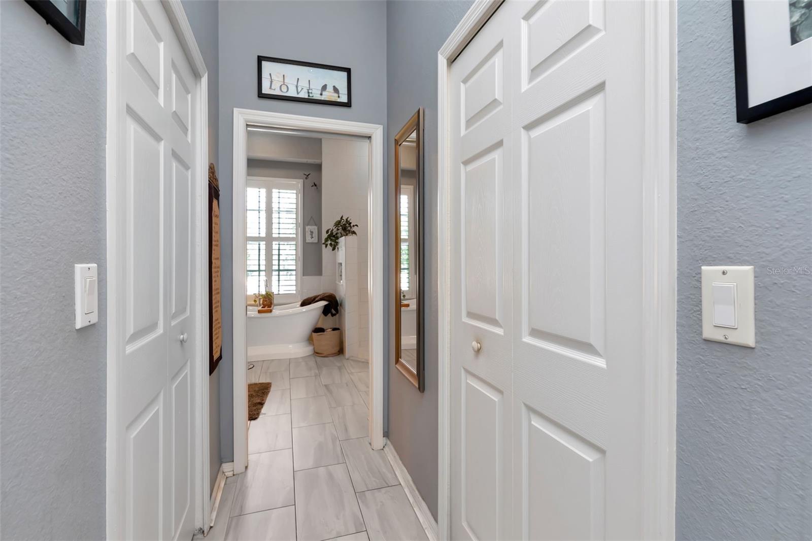 FAIRWAY OAKS - Residential