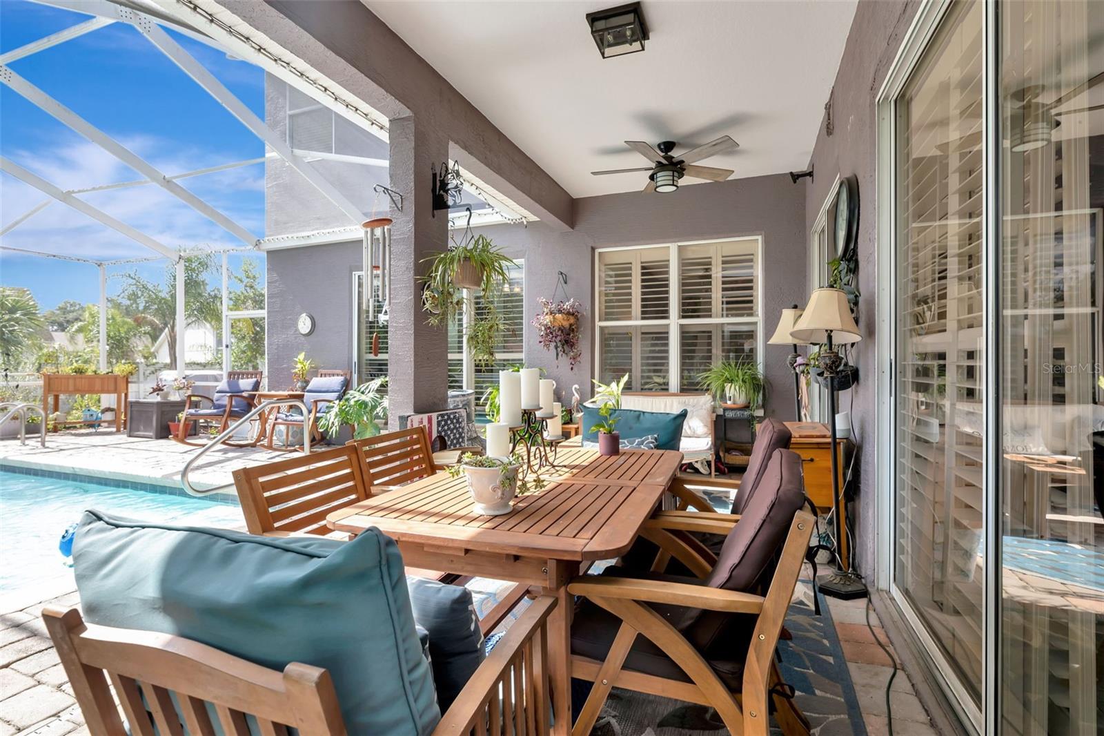 FAIRWAY OAKS - Residential