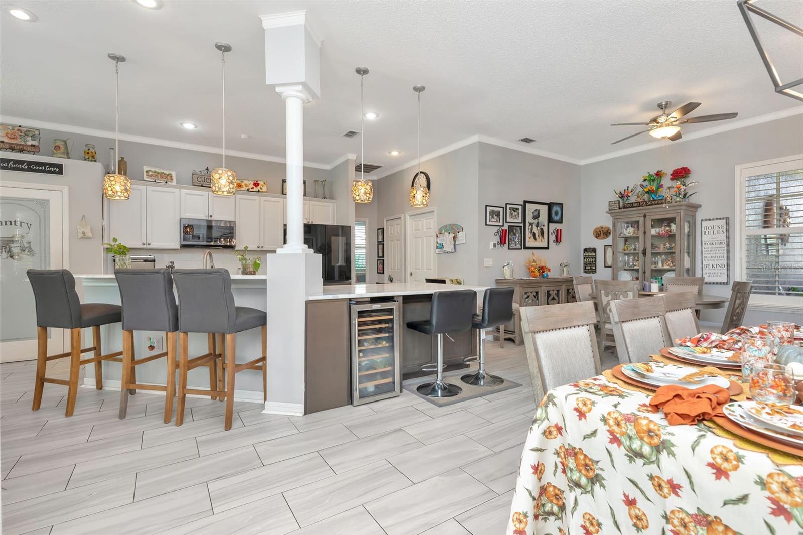 FAIRWAY OAKS - Residential