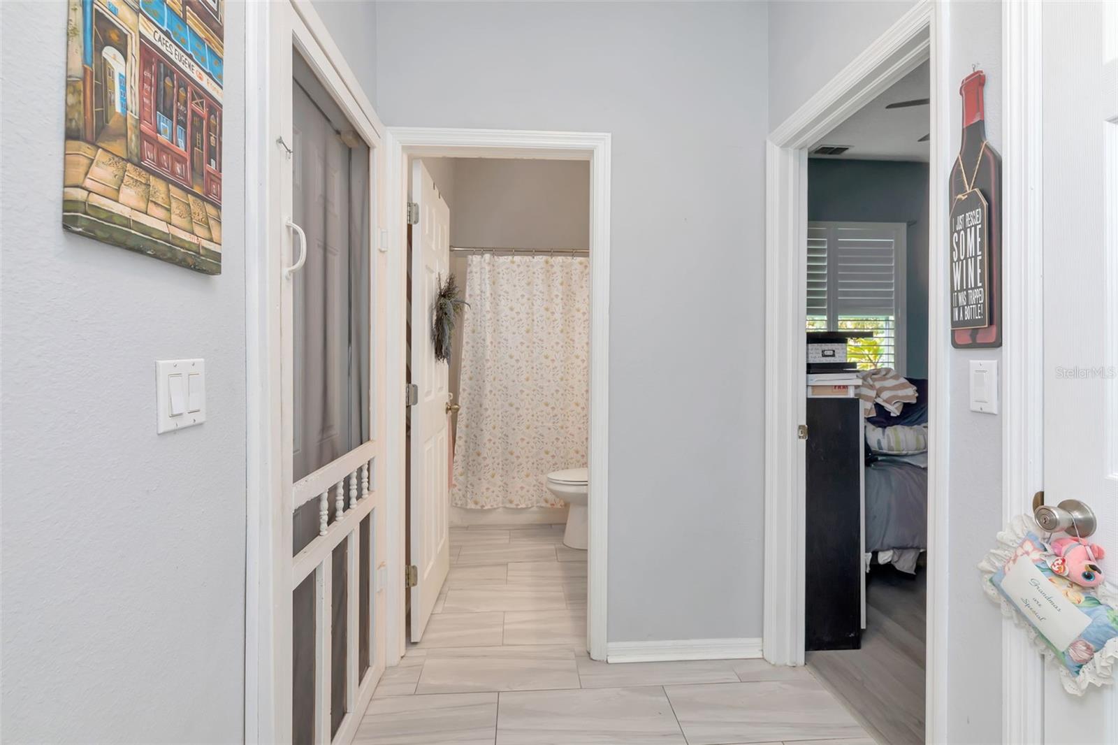 FAIRWAY OAKS - Residential